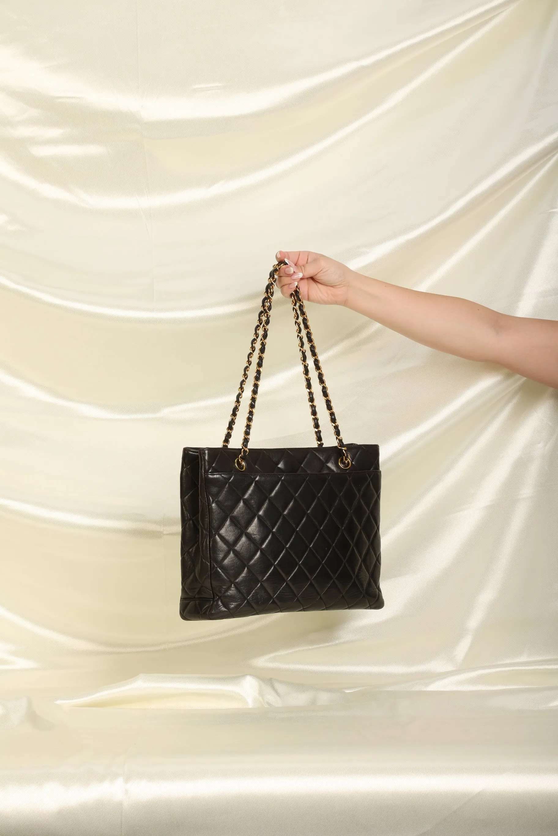 CL Lambskin Turnlock Chain Tote