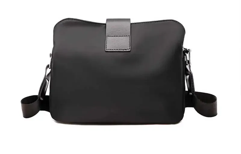 Everyday Elegance Waterproof Tote