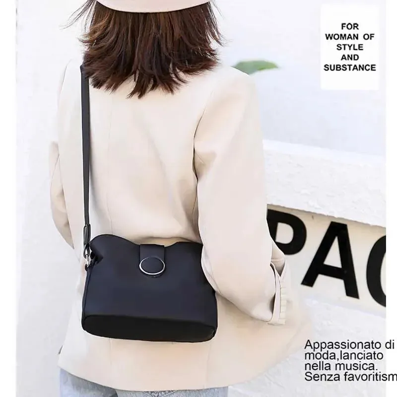 Everyday Elegance Waterproof Tote