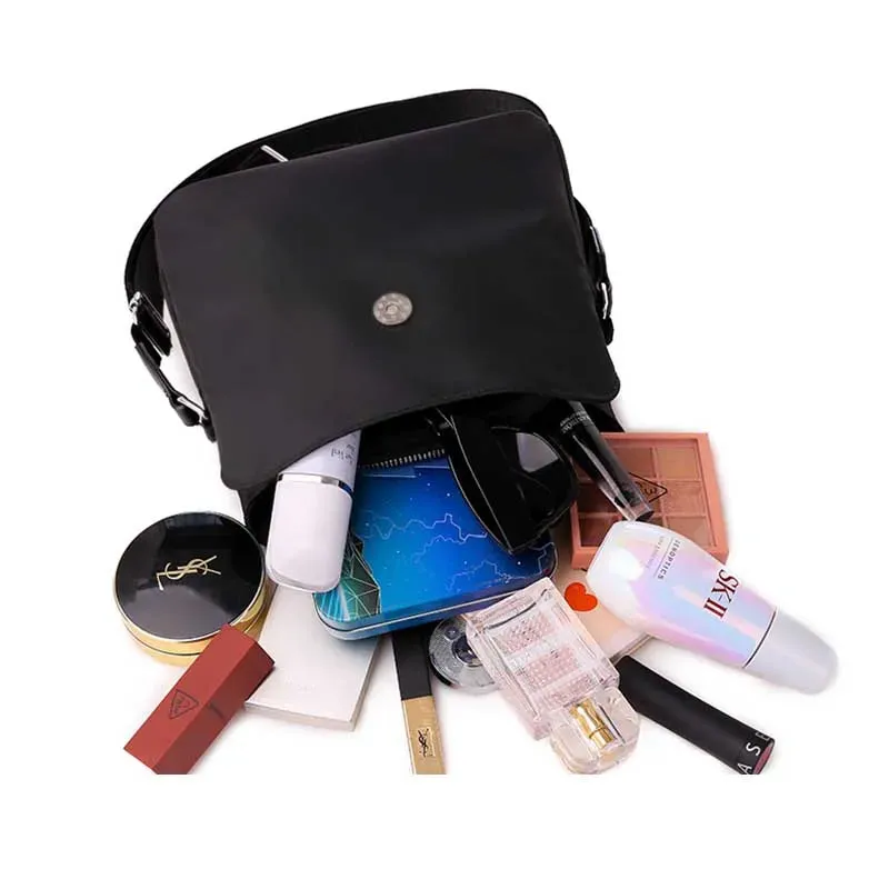Everyday Elegance Waterproof Tote