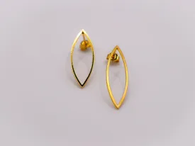 Golden Leaf Elegance Earrings