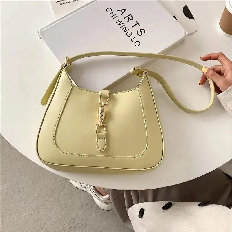 Zoey | Vintage Baguette Shoulder Bag