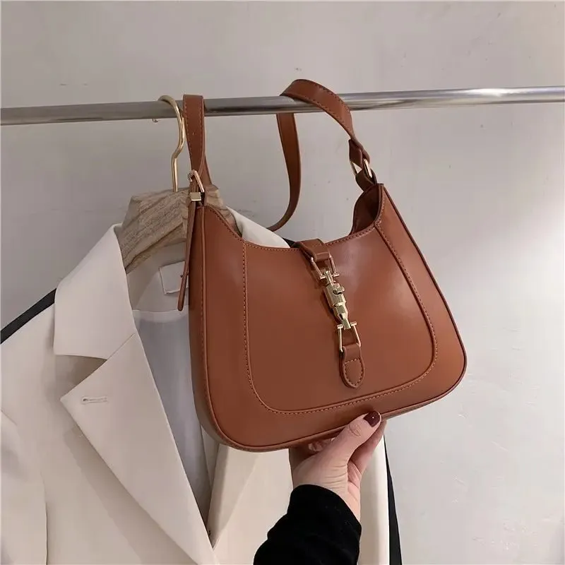 Zoey | Vintage Baguette Shoulder Bag