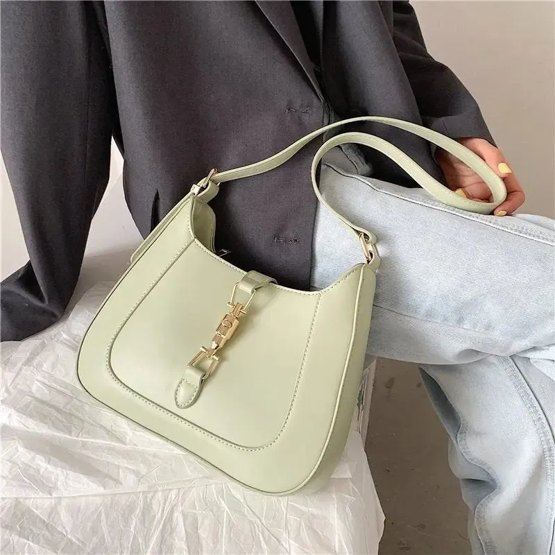 Zoey | Vintage Baguette Shoulder Bag
